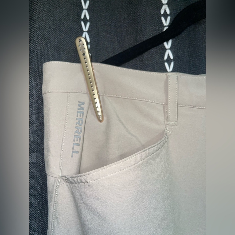 Merrell pants - Picture 3 of 7